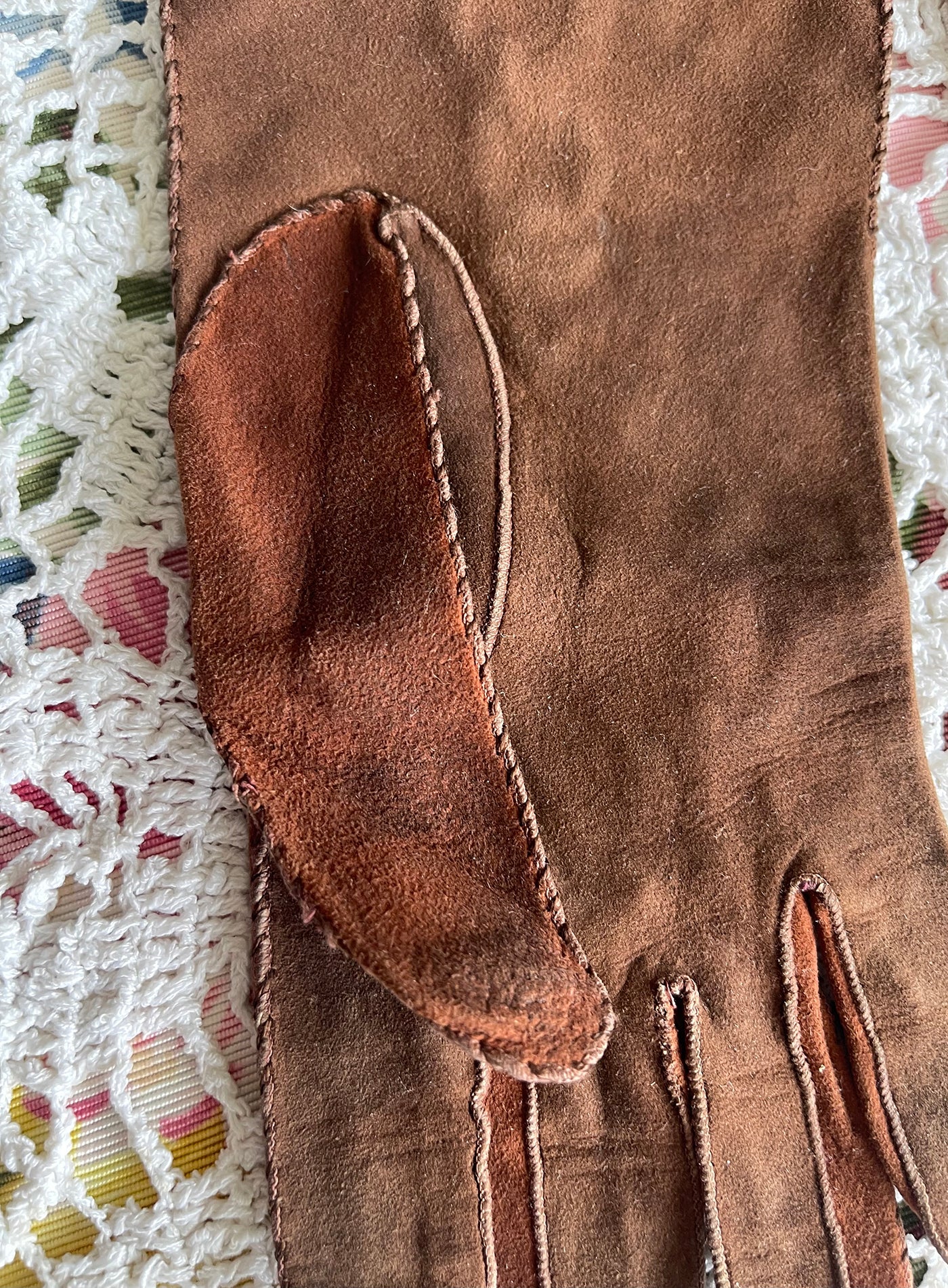 40s Suede Leather Hand Stitched Gloves