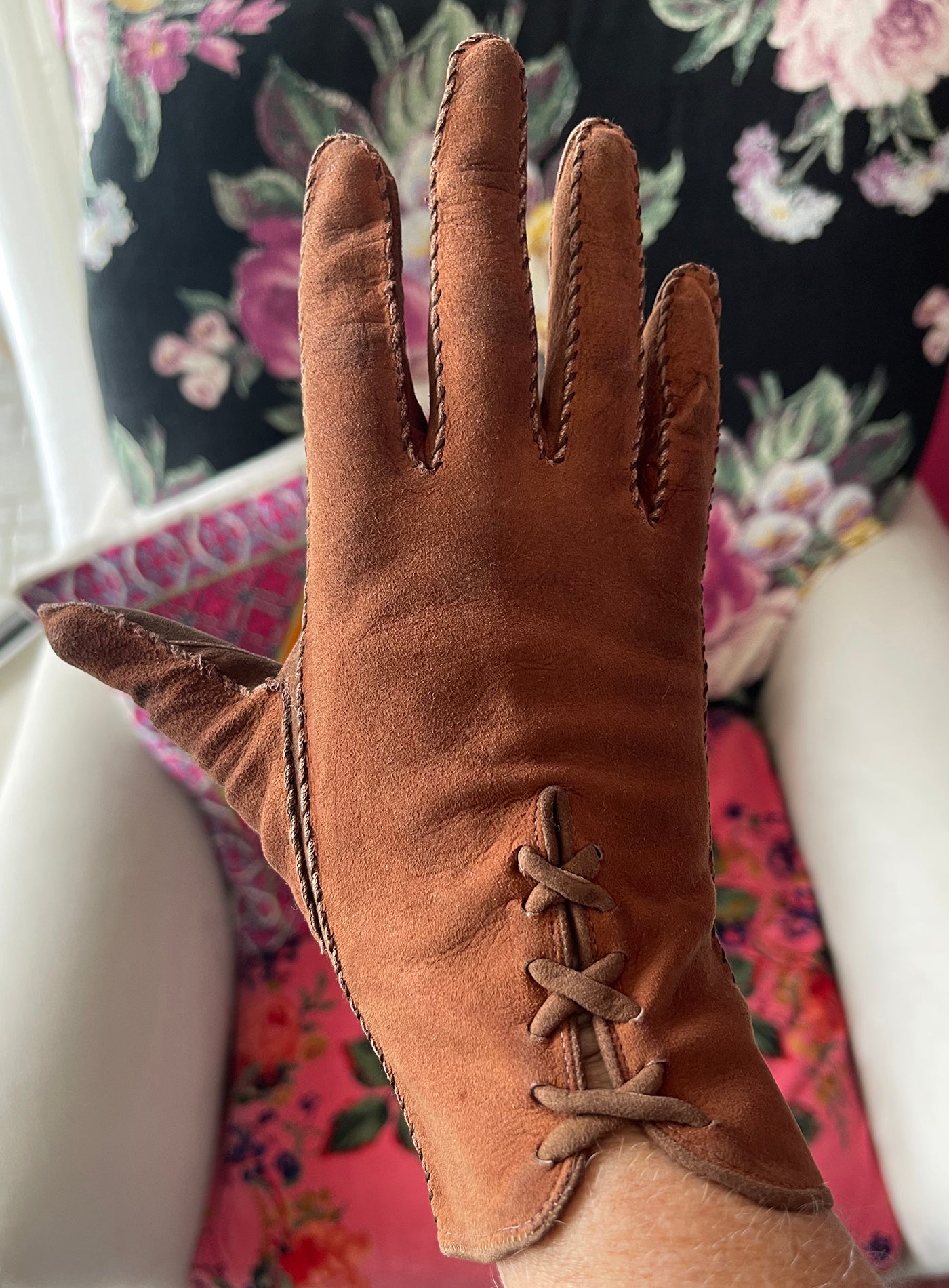 40s Suede Leather Hand Stitched Gloves