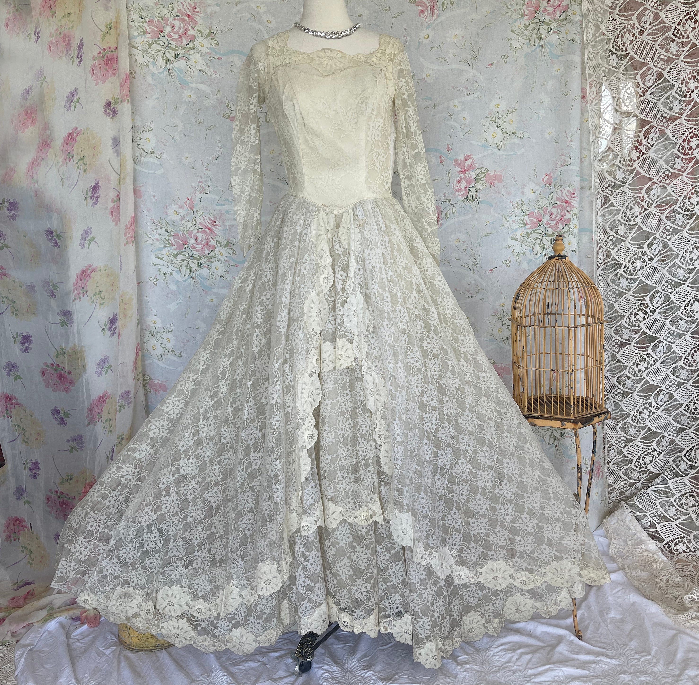 50s Ivory Lace Wedding Dress