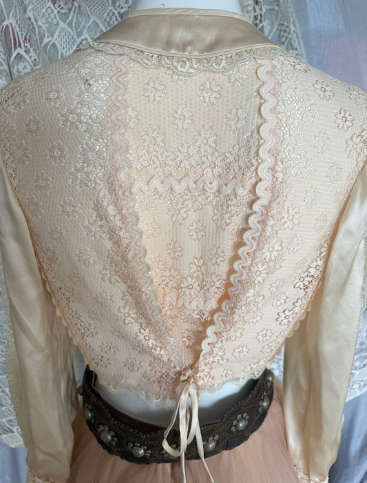 Edwardian Pink and Ivory Hand Made Lace Bed Jacket