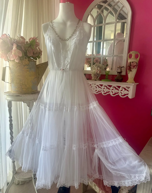 70s 80s White Sheer Peignoir Set from Lucious Laces.