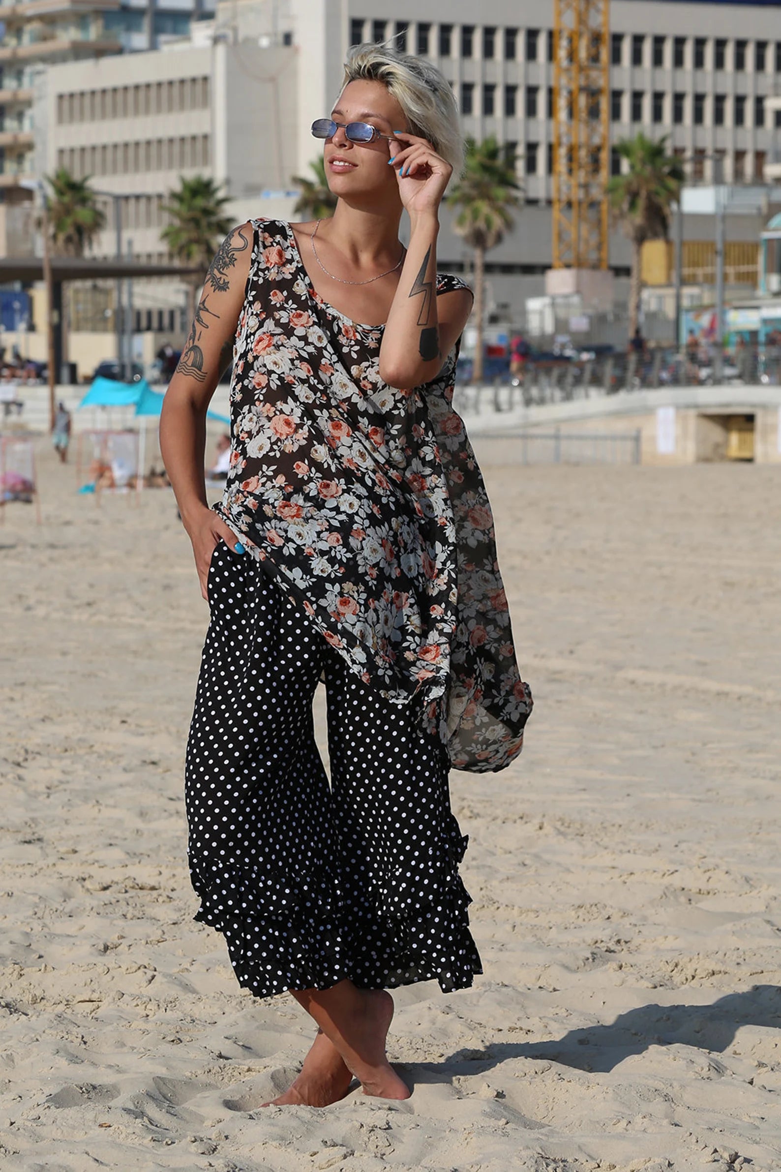 Black Floral Flowy Flare Top