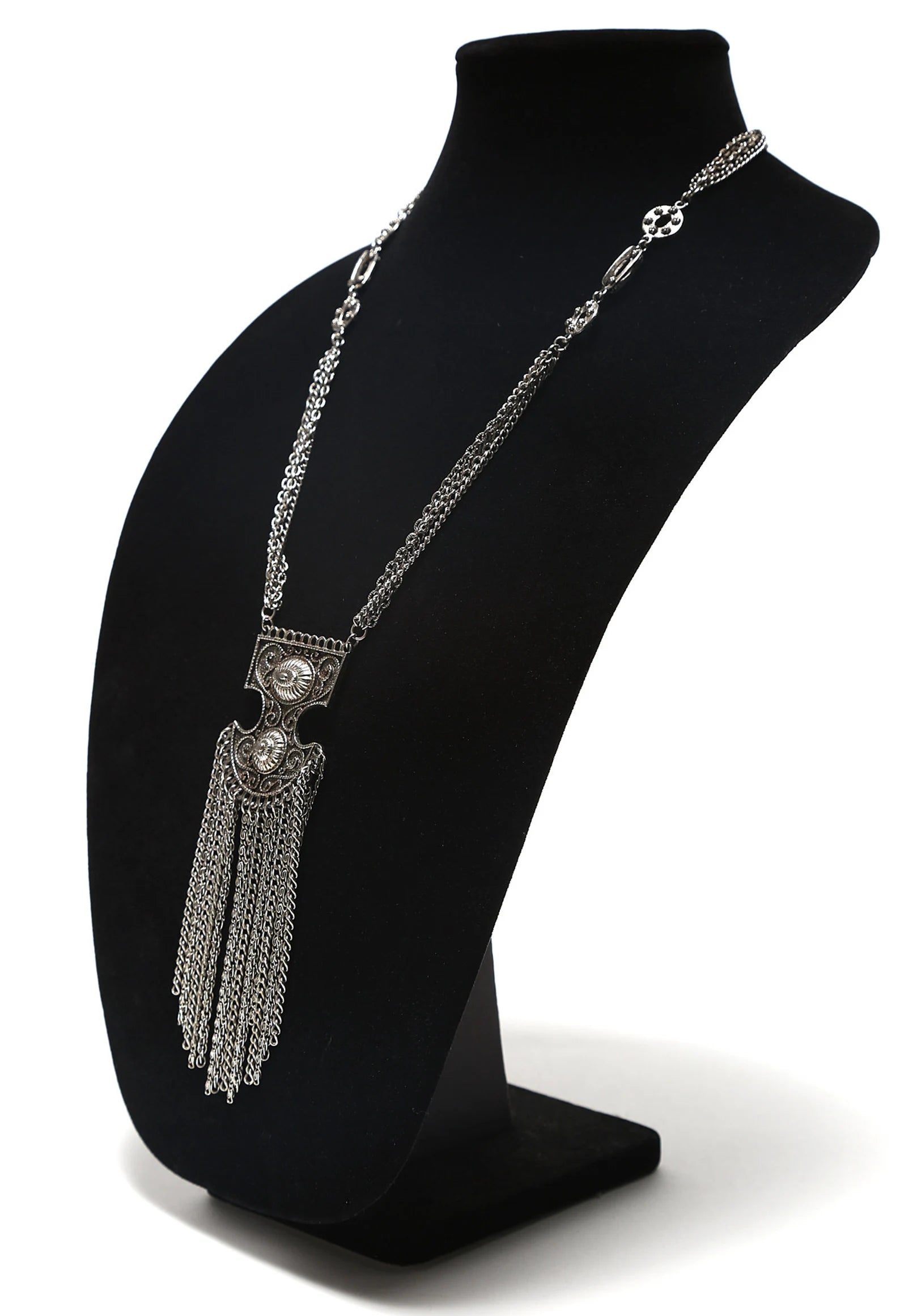 80s Long Silver Tone Fringe Pendant Necklace