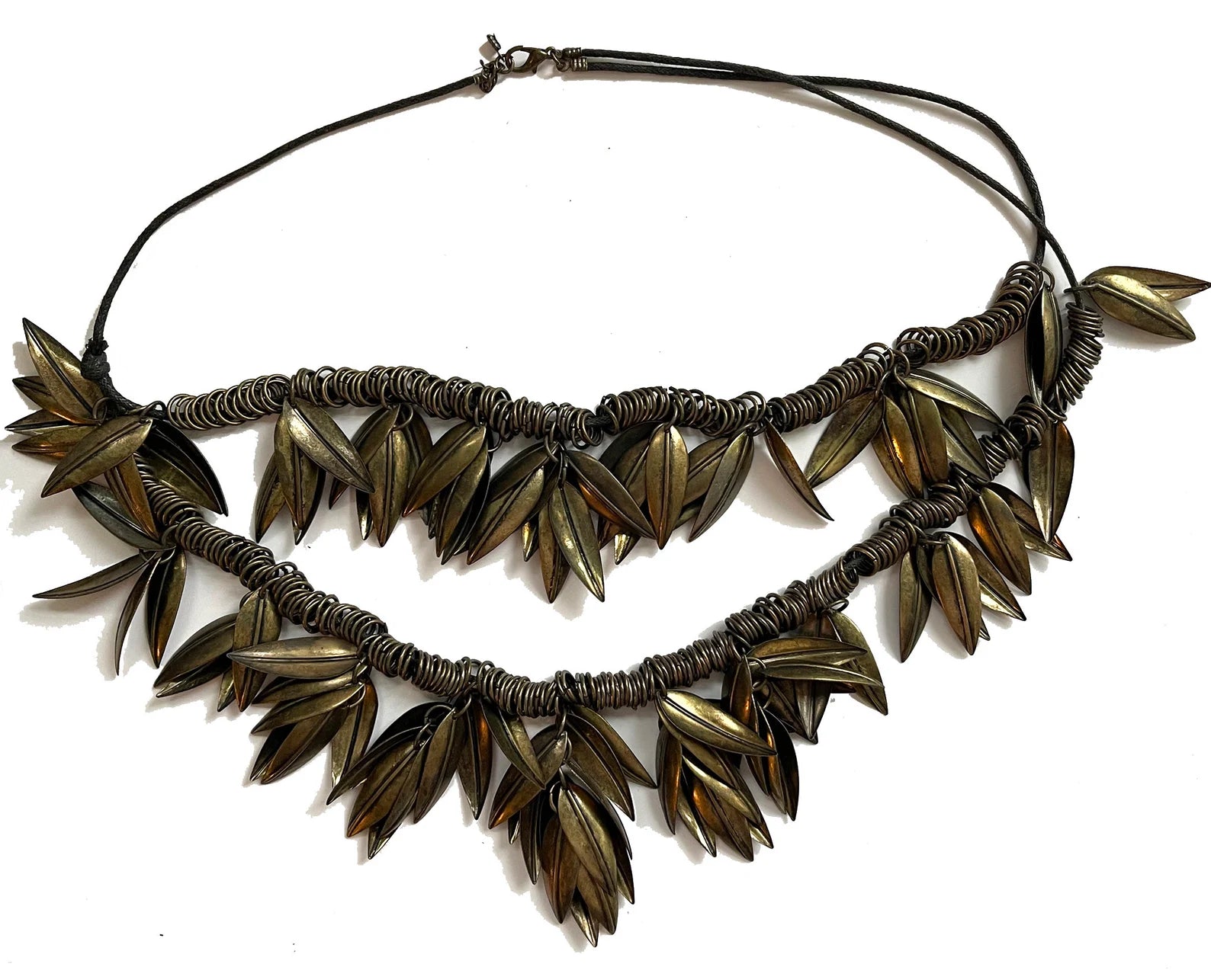 Double Strand Leaf Necklace on Leather Chain 80'