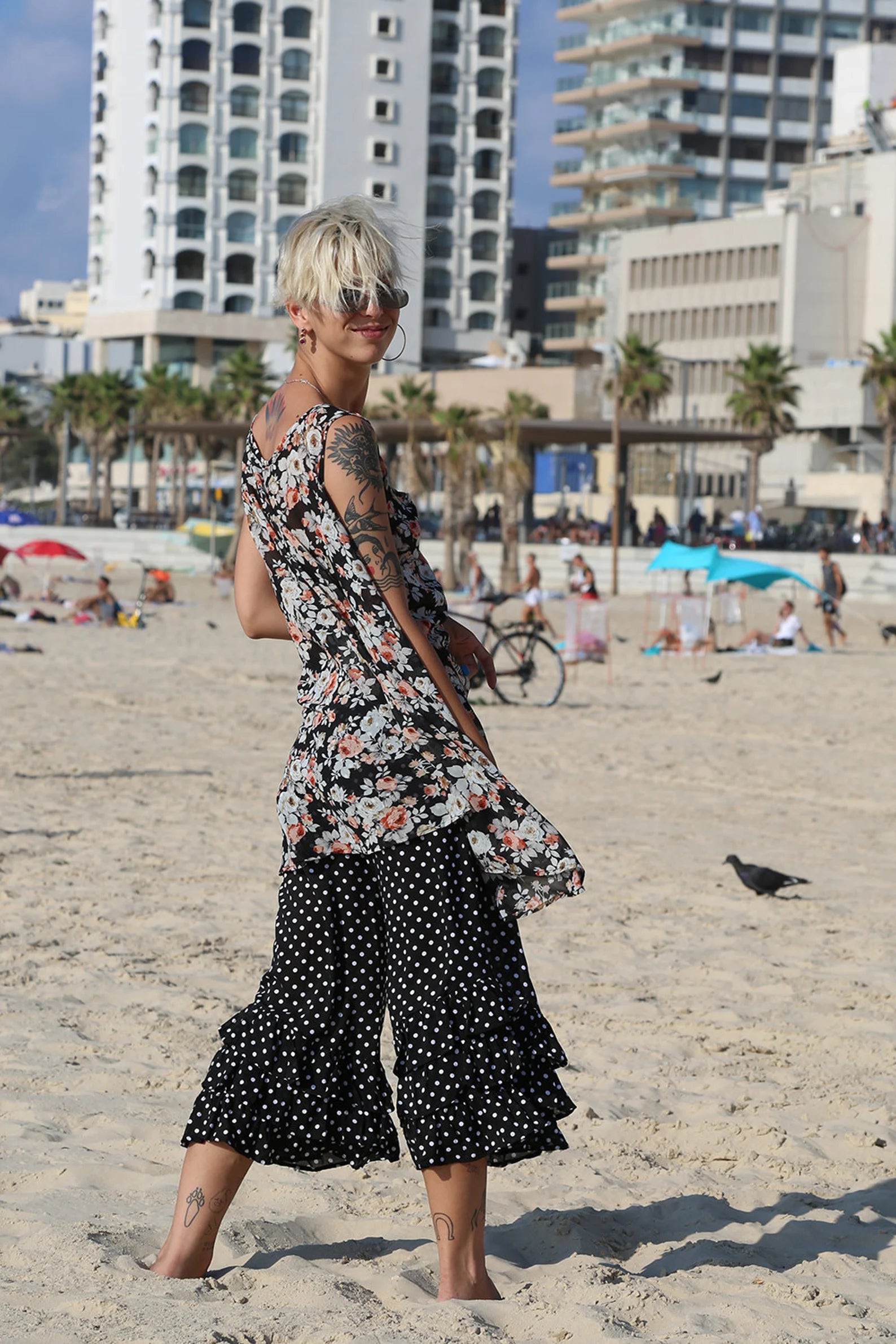 Black Floral Flowy Flare Top