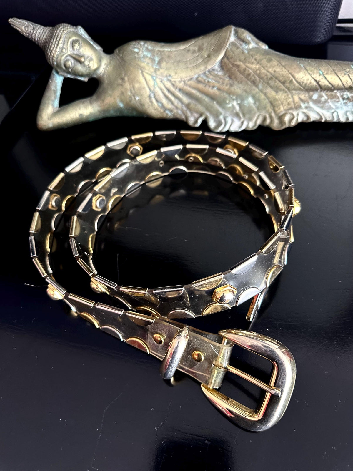 Vintage 60s Clear Plastic Gold and Silver Waist Belt