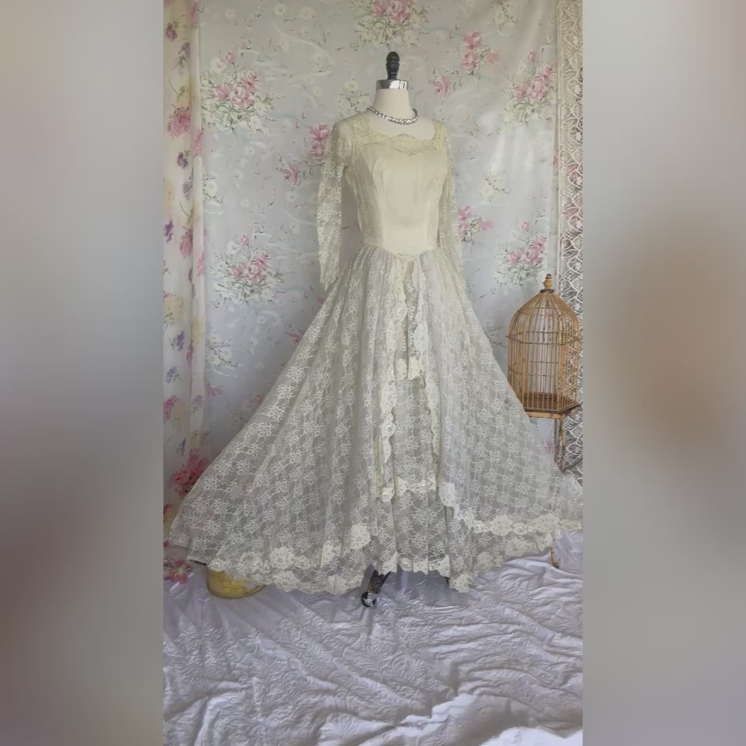 50s Ivory Lace Wedding Dress